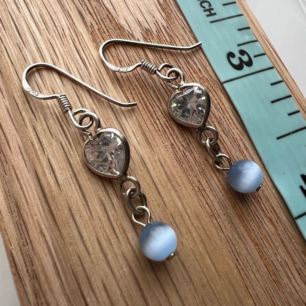 Vintage Sterling Silver Heart Dangle Earrings Blue Bead NOS - Picture 5 of 6
